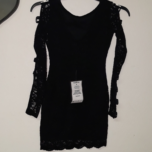 🌼 Imitation Pearl & Lace Bodycon Dress - Picture 2 of 5